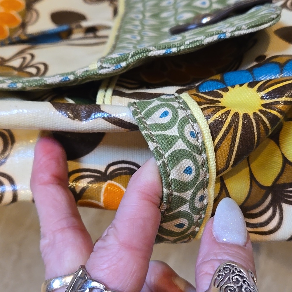 Fossil Key-Per Stylish Floral Patterned Shoulder/Messenger/Briefcase Bag - Picture 5 of 13